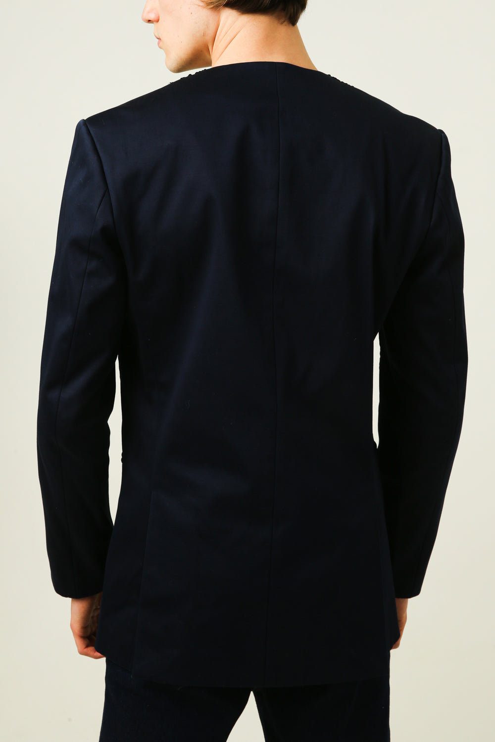 Jacket with collar in contrasting sequins